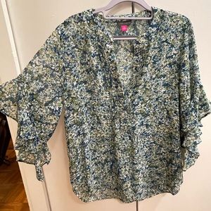 Women's Flutter-Sleeve Floral Top from Vince Camuto